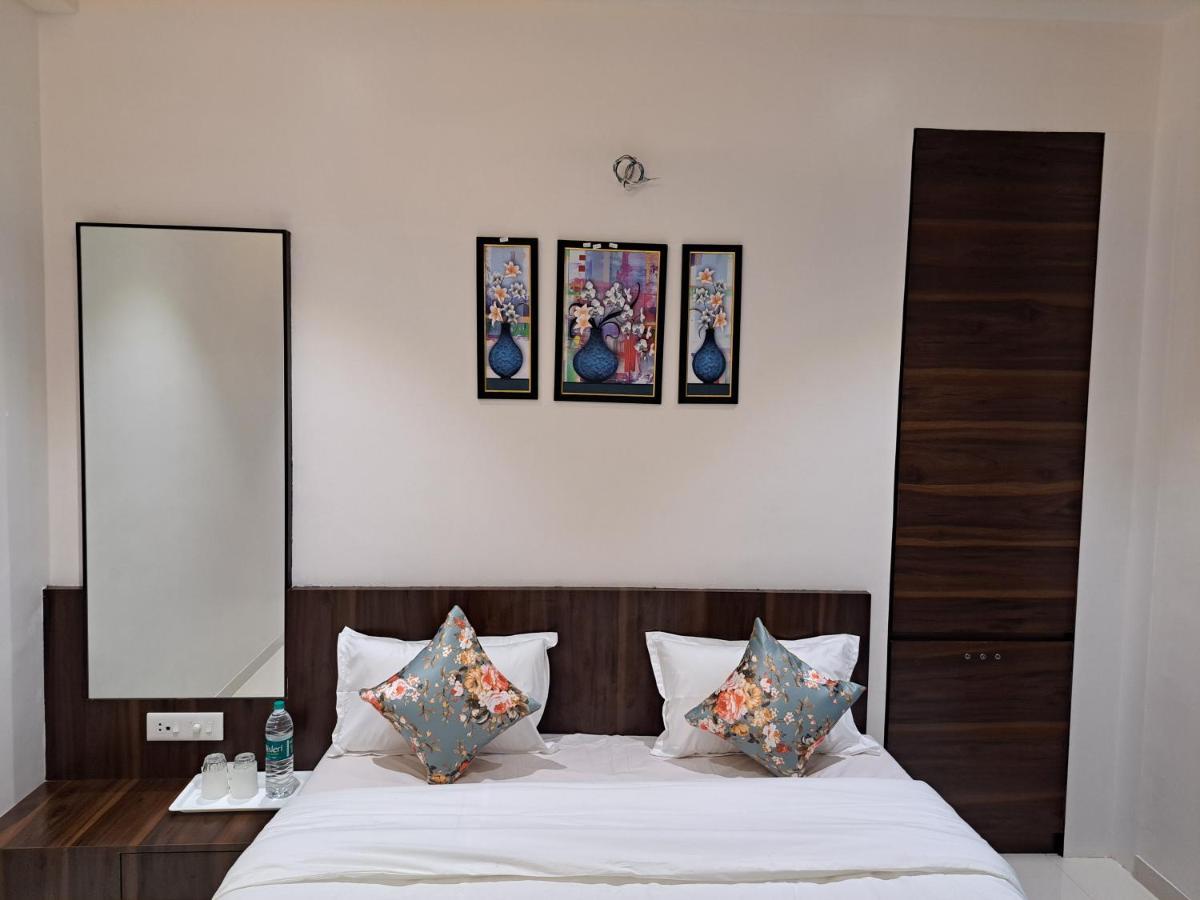 Hotel Bouquet Residency Nashik Exterior foto